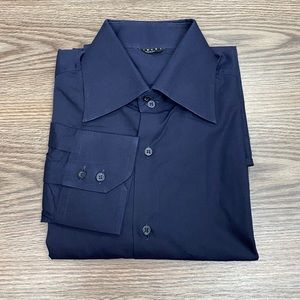 Sisley Solid Navy Blue Slim Fit Shirt size XL
